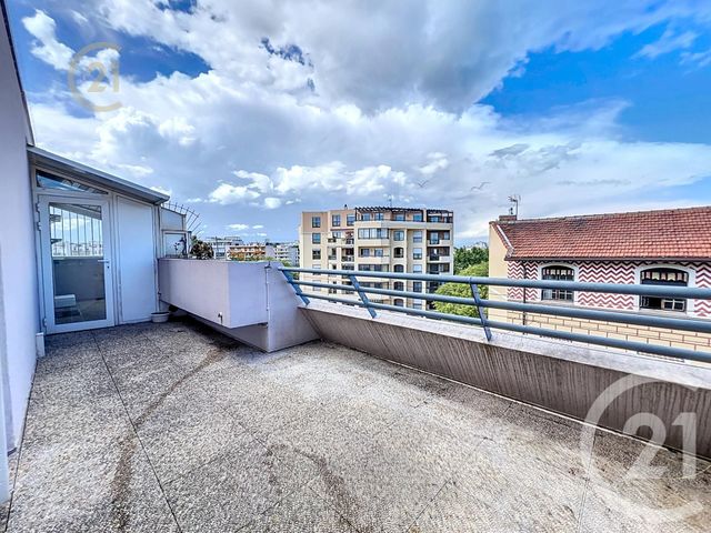 Appartement F3 à vendre - 3 pièces - 70.77 m2 - JUAN LES PINS - 06 - PROVENCE-ALPES-COTE-D-AZUR - Century 21 Roi Soleil