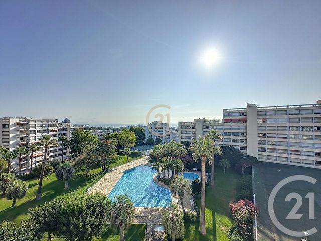 Appartement F3 à vendre - 3 pièces - 72.28 m2 - ANTIBES - 06 - PROVENCE-ALPES-COTE-D-AZUR - Century 21 Roi Soleil