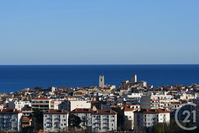 Appartement F4 à vendre - 4 pièces - 92.82 m2 - ANTIBES - 06 - PROVENCE-ALPES-COTE-D-AZUR - Century 21 Roi Soleil